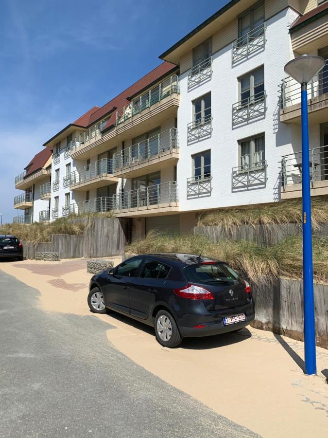 Two Bedroom Apartment - 50 Meters From Beach And Kyc Koksijde Exterior foto